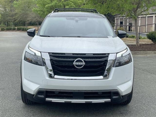 new 2025 Nissan Pathfinder car, priced at $45,452