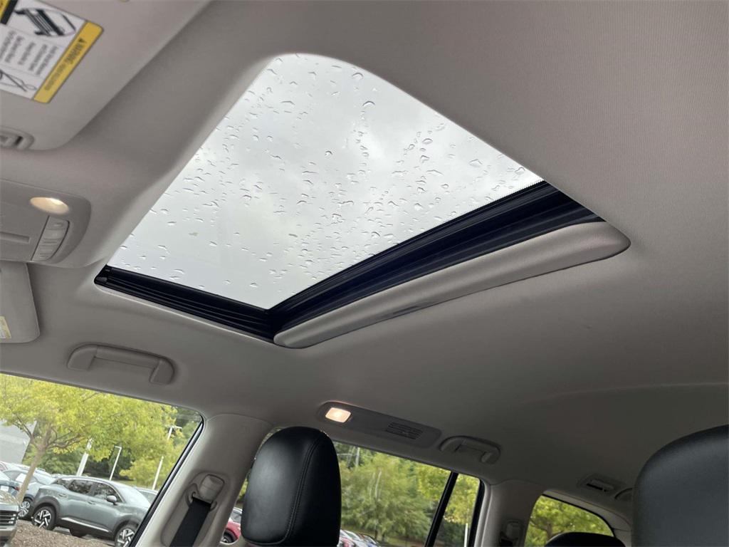 used 2024 Nissan Armada car, priced at $40,434