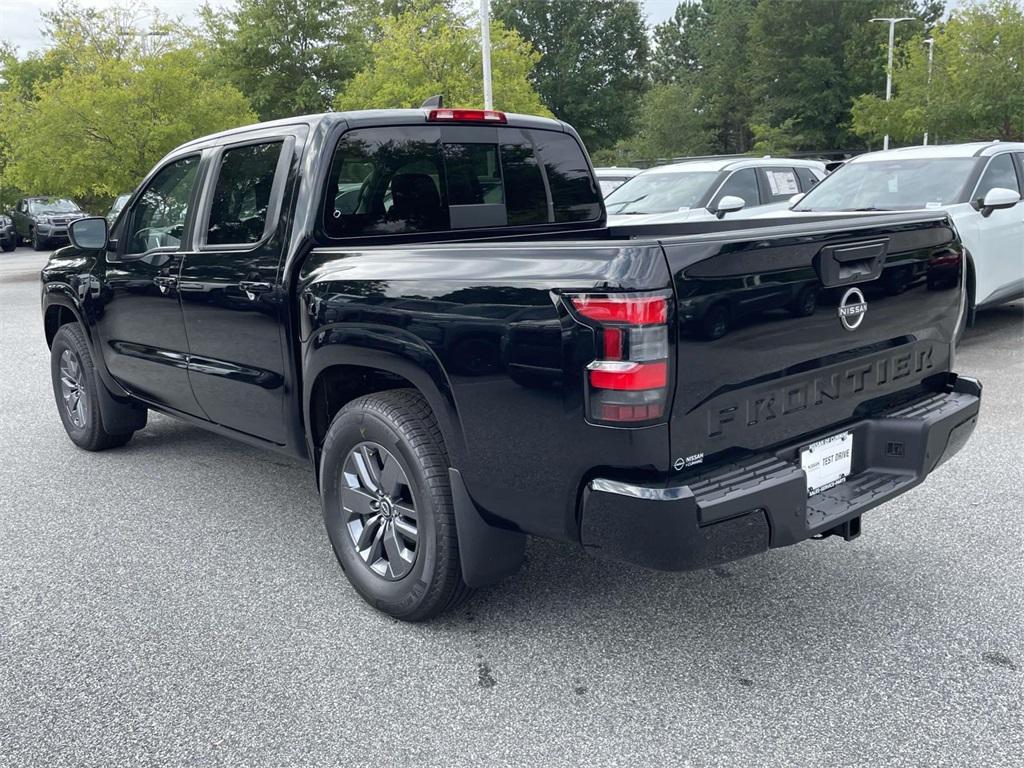new 2025 Nissan Frontier car, priced at $34,176