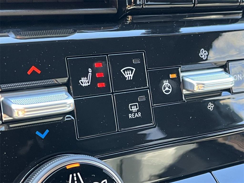 new 2025 Nissan Armada car, priced at $58,868