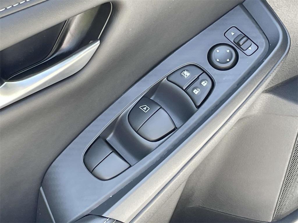 new 2025 Nissan Sentra car, priced at $18,251