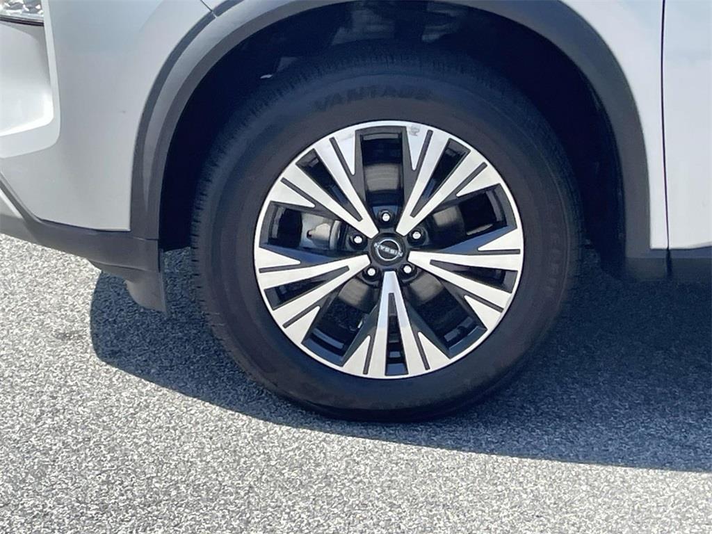 used 2022 Nissan Rogue car, priced at $21,892