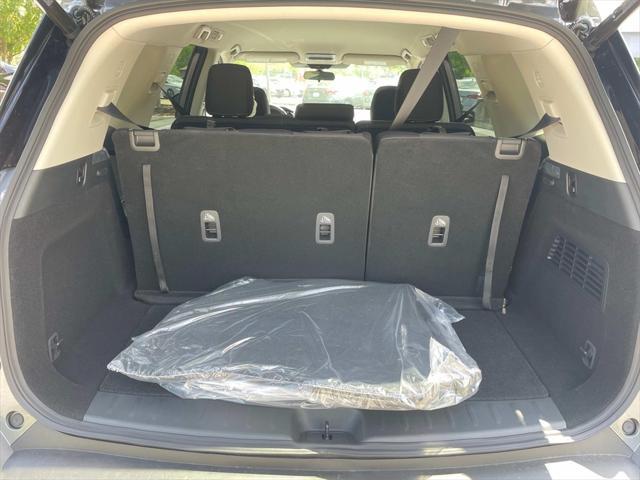 new 2025 Nissan Pathfinder car, priced at $36,275