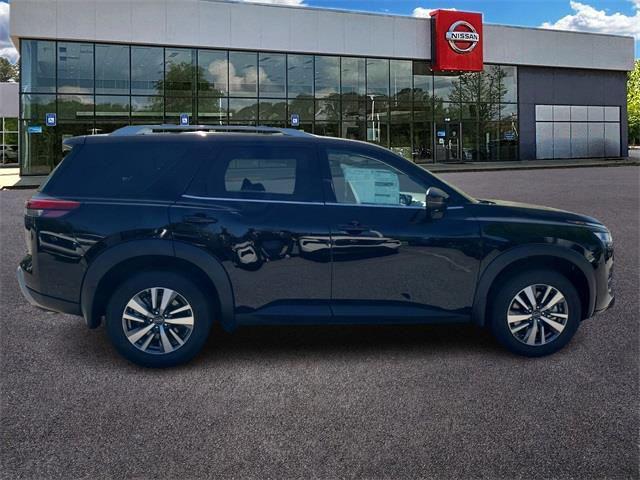 new 2024 Nissan Pathfinder car, priced at $36,046