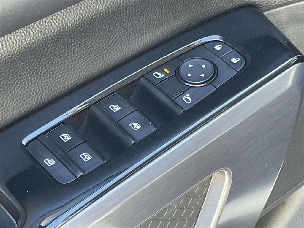 used 2022 Nissan Pathfinder car, priced at $28,854