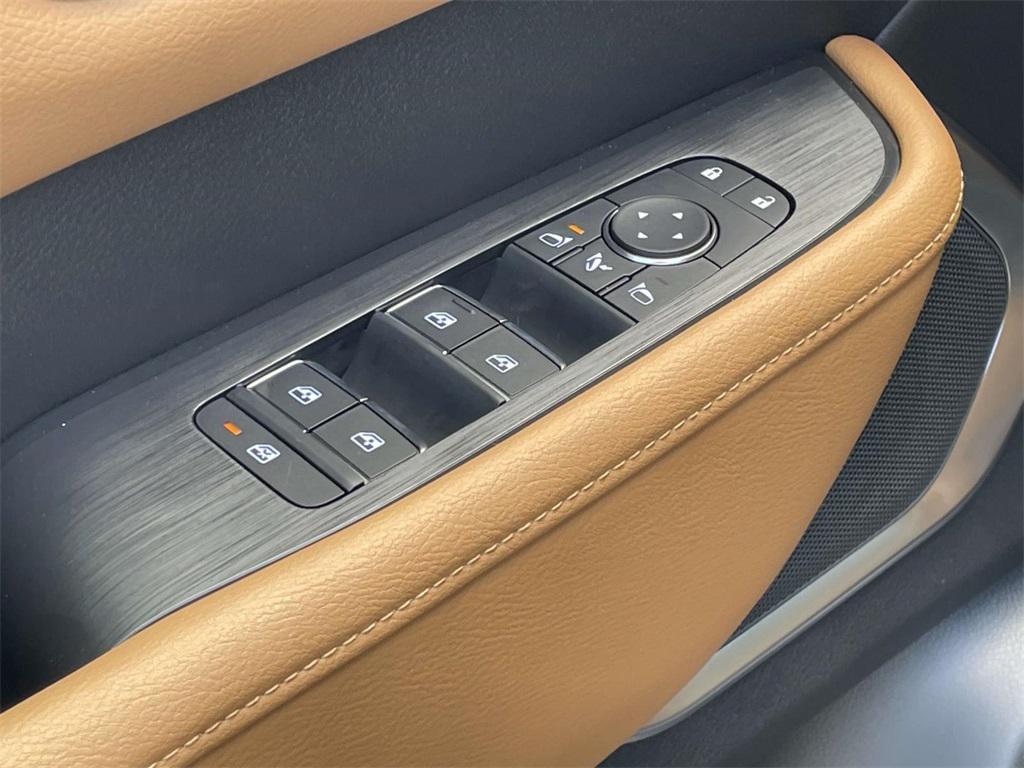 new 2025 Nissan Armada car, priced at $75,463