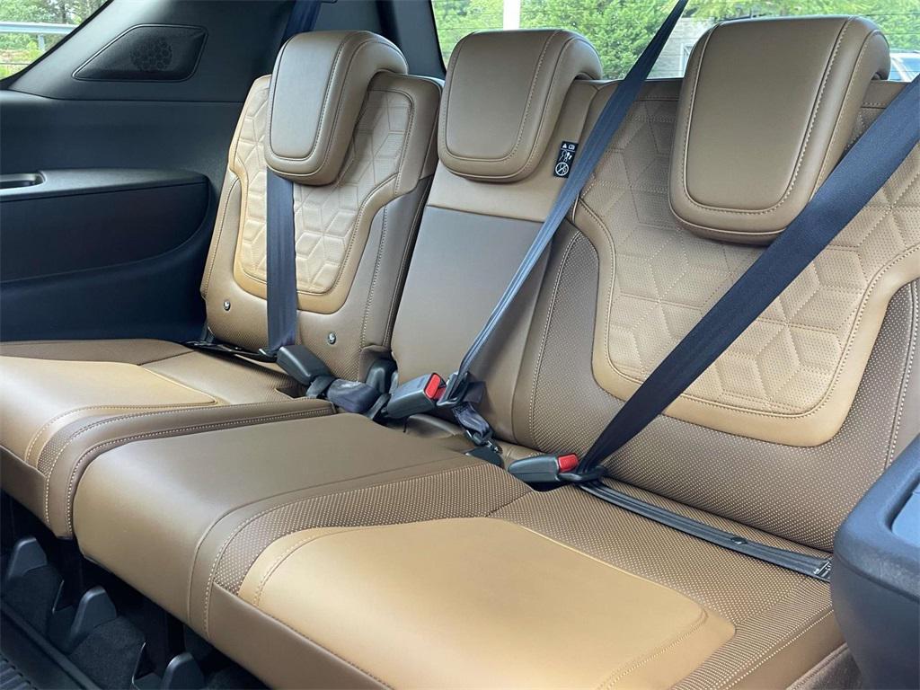 new 2025 Nissan Armada car, priced at $75,463