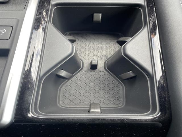 new 2025 Nissan Pathfinder car, priced at $36,275