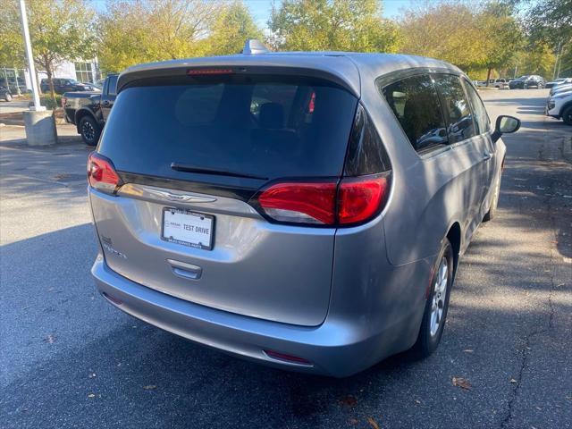 used 2017 Chrysler Pacifica car, priced at $15,998