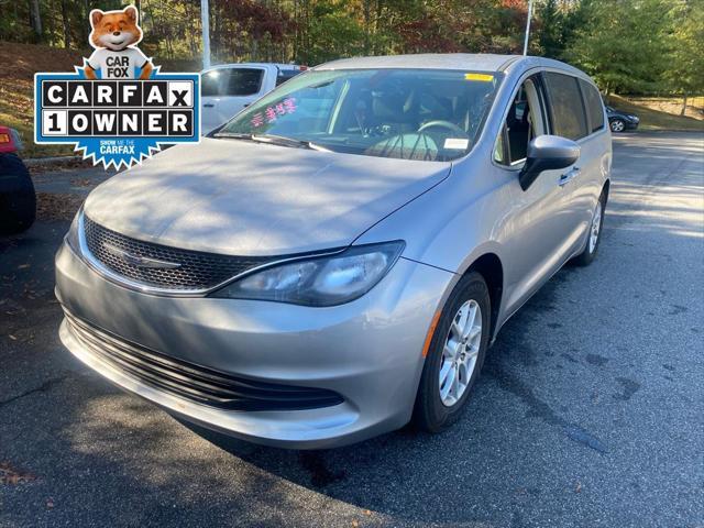 used 2017 Chrysler Pacifica car, priced at $15,998