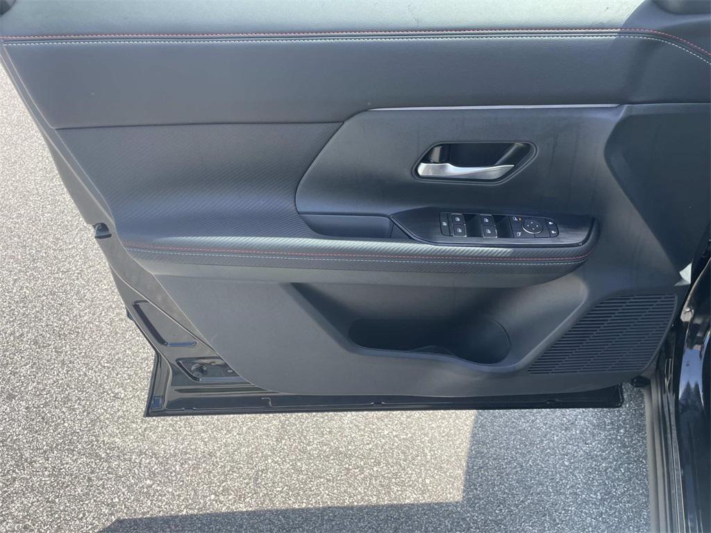 new 2025 Nissan Kicks car, priced at $25,805