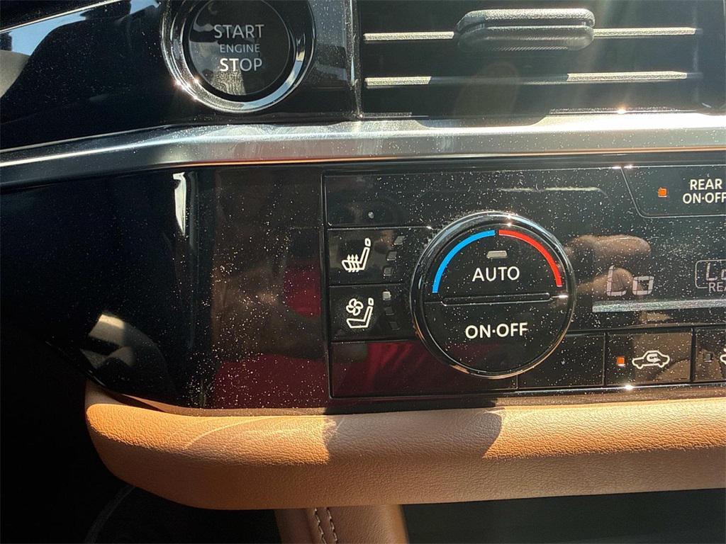 new 2025 Nissan Pathfinder car, priced at $48,084