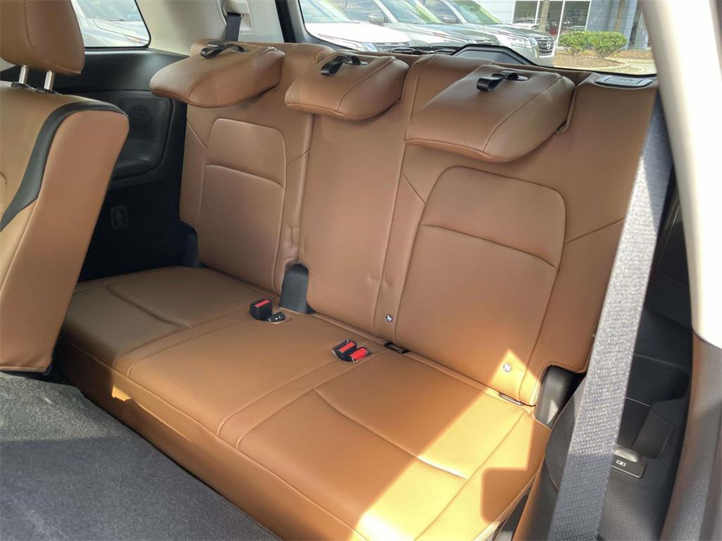 new 2025 Nissan Pathfinder car, priced at $43,084