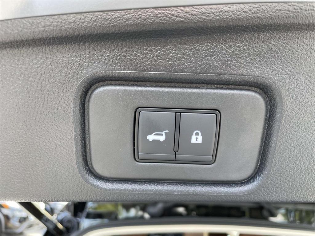 new 2025 Nissan Pathfinder car, priced at $43,084