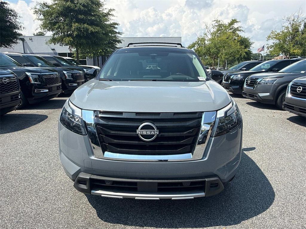 new 2025 Nissan Pathfinder car, priced at $48,084