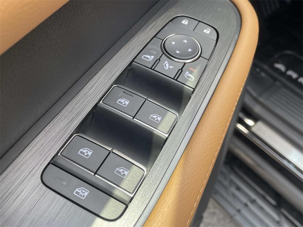 new 2025 Nissan Armada car, priced at $76,011