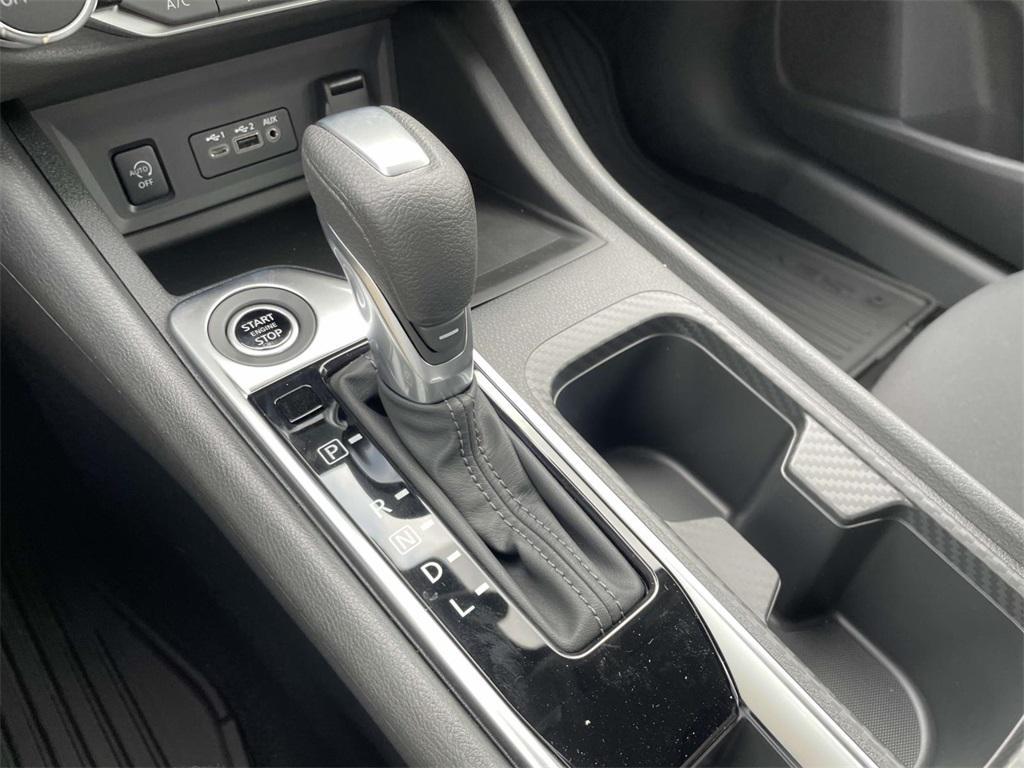 new 2025 Nissan Sentra car, priced at $22,051