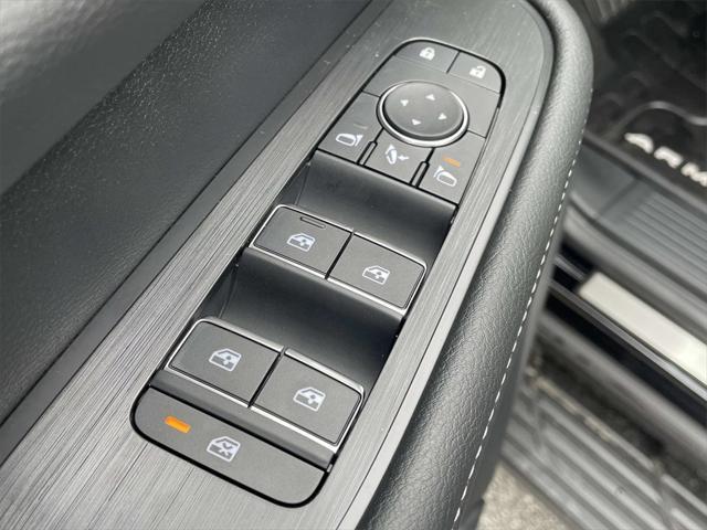 new 2025 Nissan Armada car, priced at $74,290