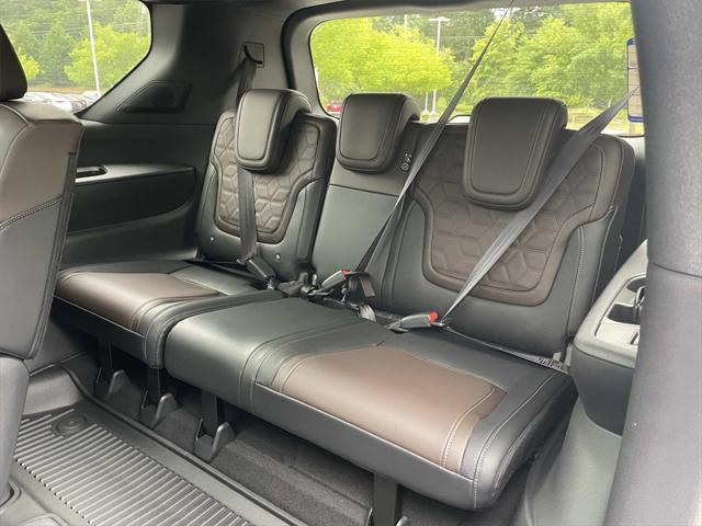 new 2025 Nissan Armada car, priced at $74,290