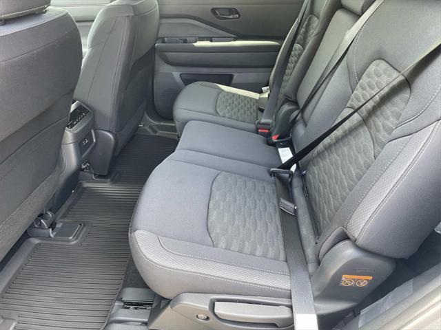 new 2025 Nissan Pathfinder car, priced at $37,775