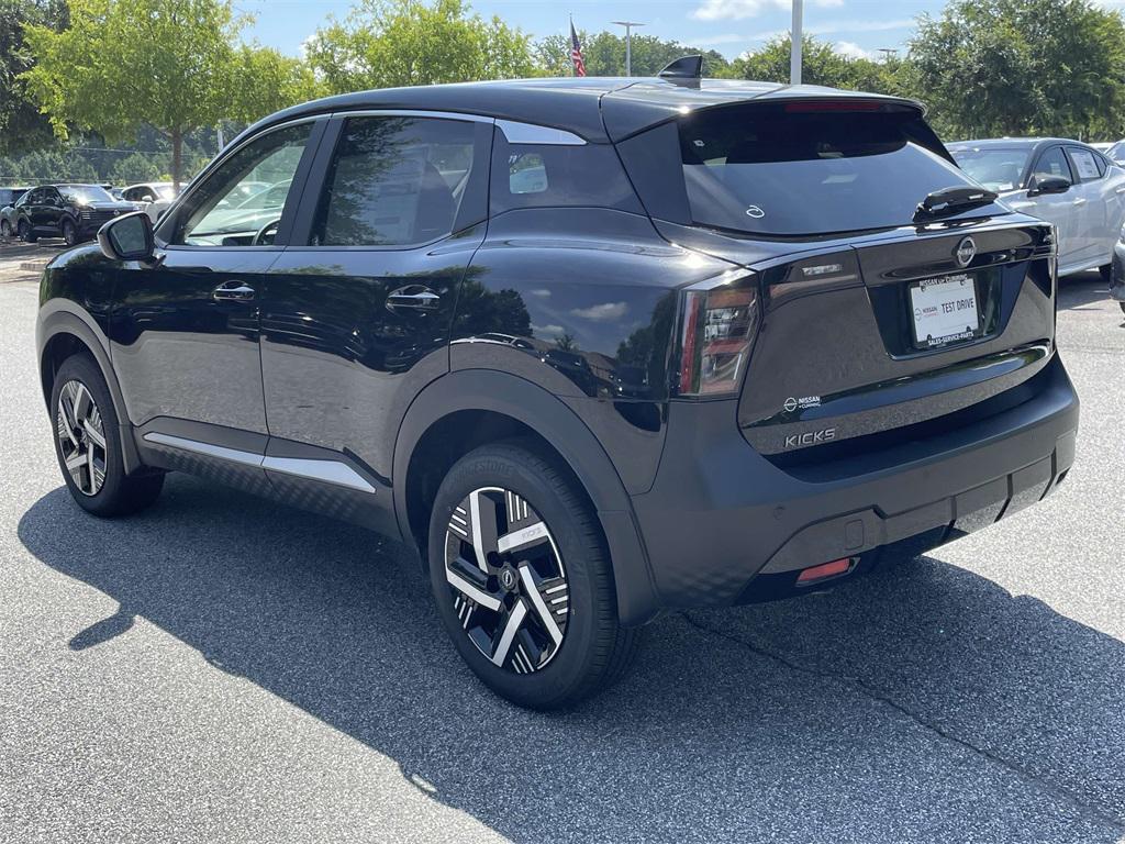 new 2025 Nissan Kicks car, priced at $23,746