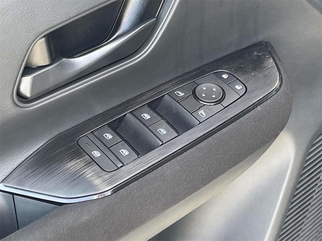 new 2025 Nissan Kicks car, priced at $22,188