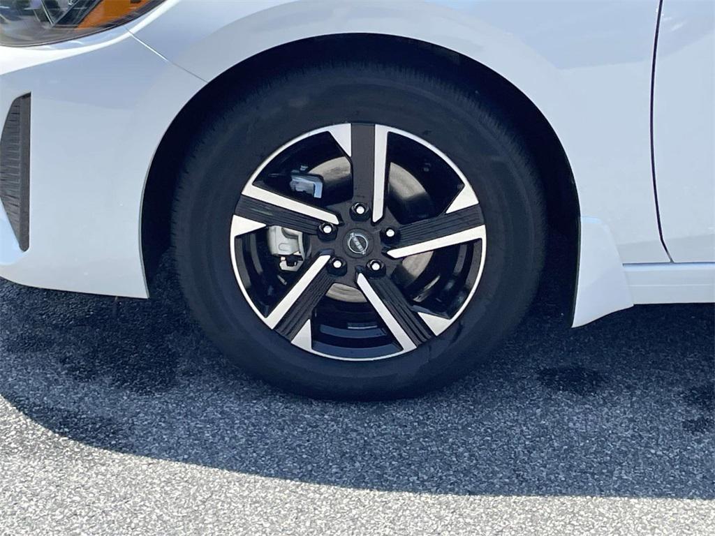 new 2025 Nissan Sentra car, priced at $22,051