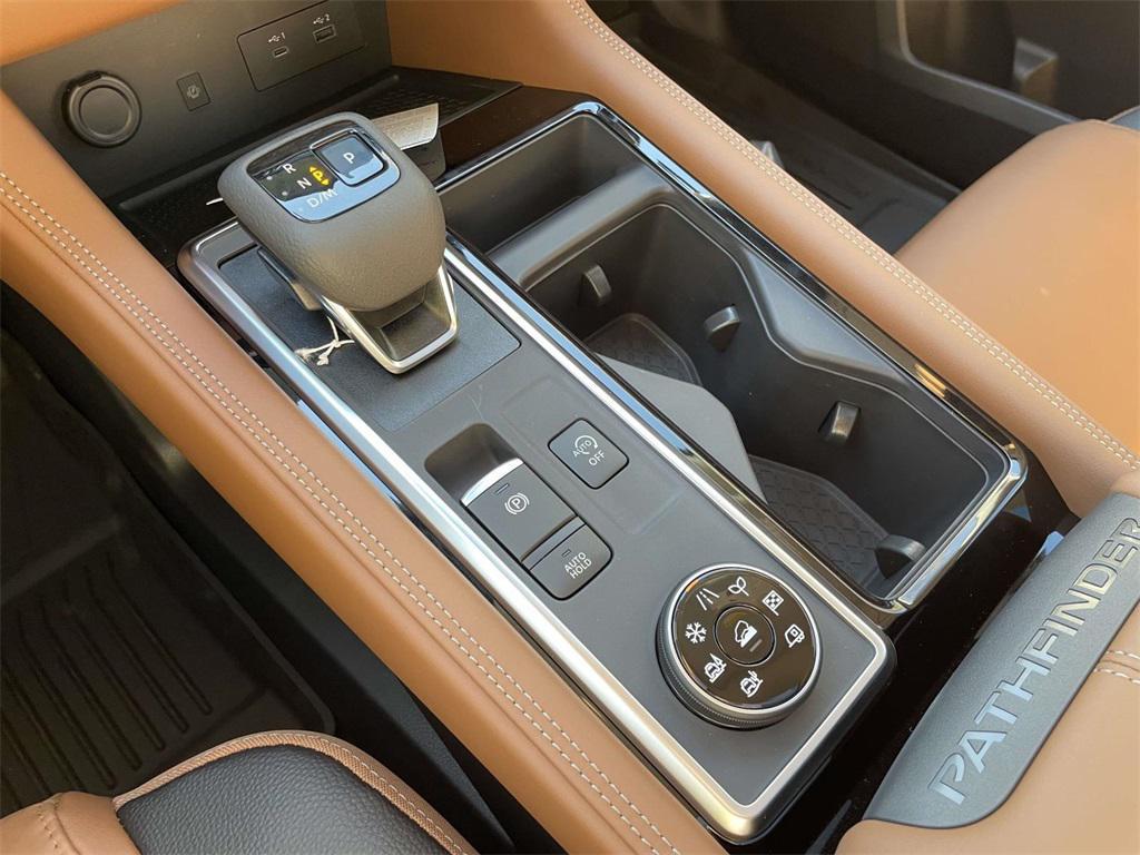 new 2025 Nissan Pathfinder car, priced at $46,097