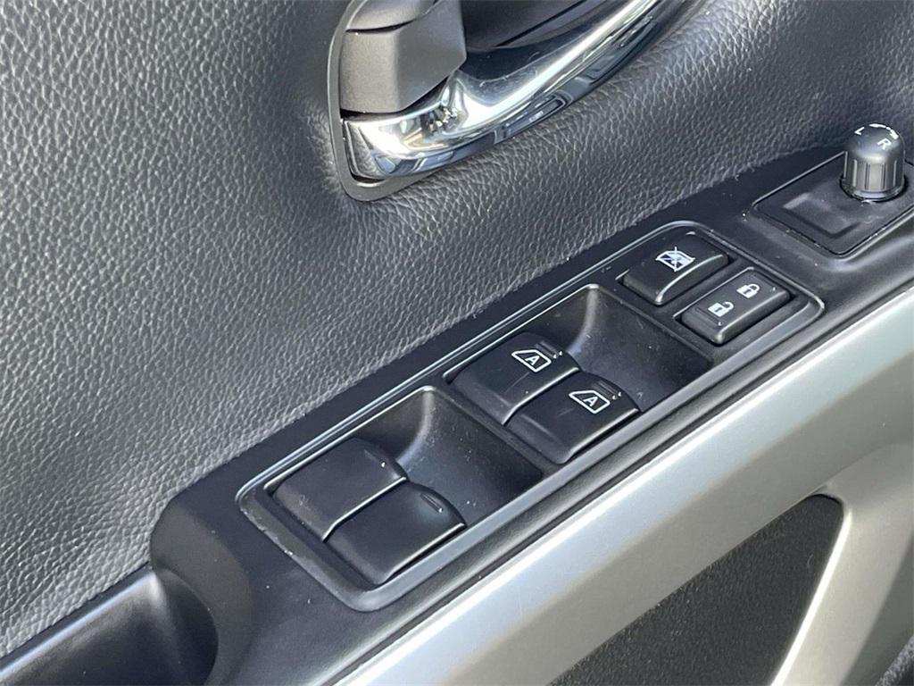 used 2024 Nissan Titan car, priced at $35,990