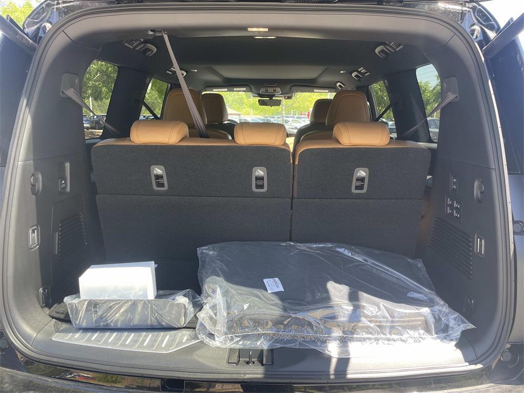 new 2025 Nissan Armada car, priced at $78,082