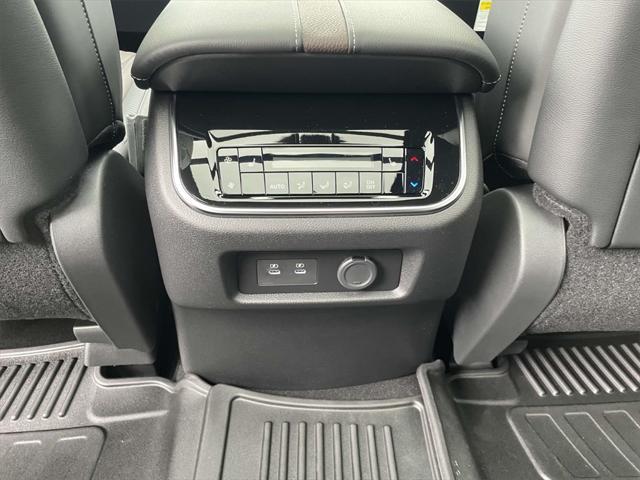 new 2025 Nissan Armada car, priced at $76,020
