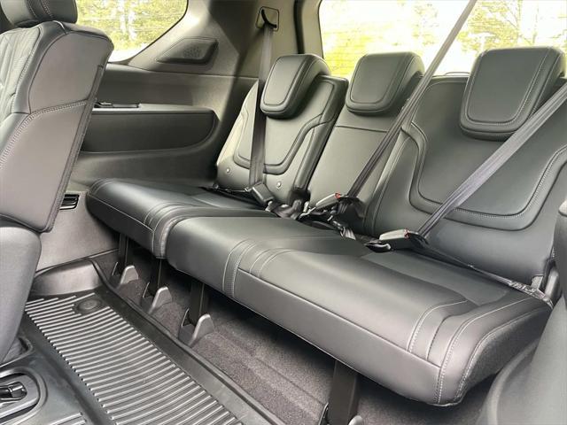 new 2025 Nissan Armada car, priced at $75,225