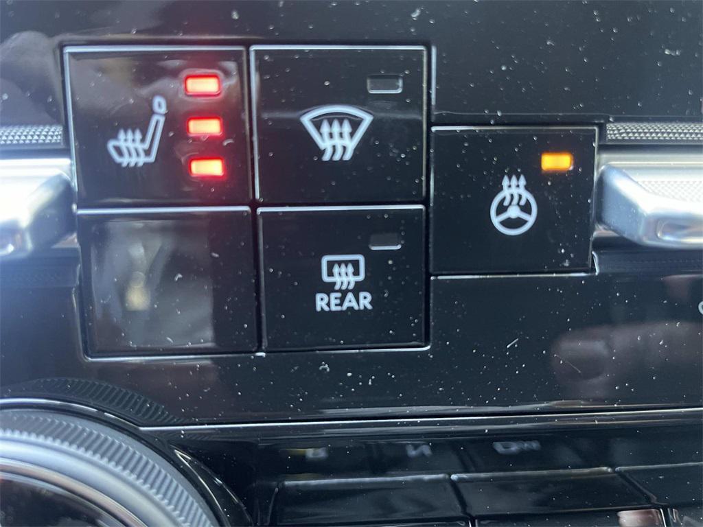 new 2025 Nissan Armada car, priced at $59,255