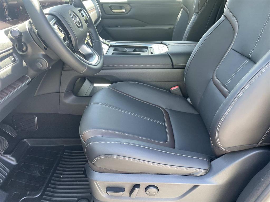 new 2025 Nissan Armada car, priced at $59,255