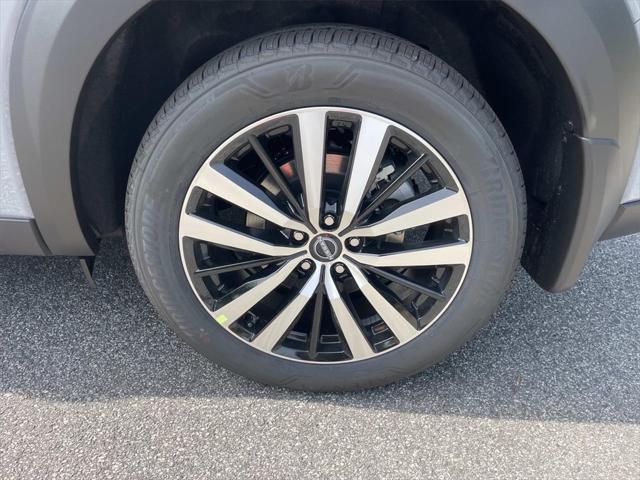 new 2025 Nissan Pathfinder car, priced at $49,793