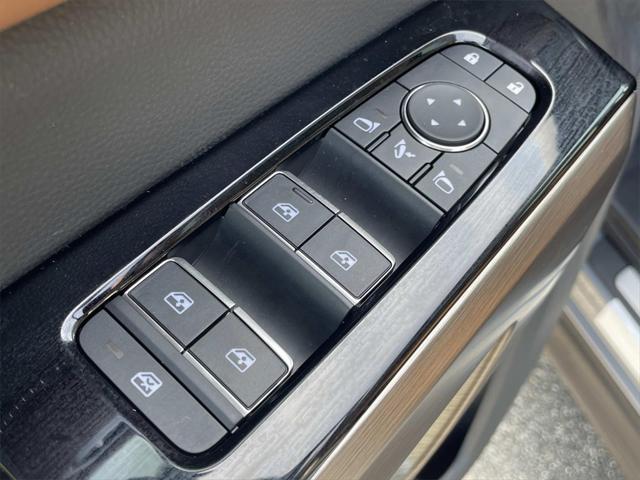 new 2025 Nissan Pathfinder car, priced at $49,793