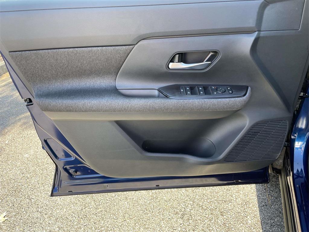 new 2026 Nissan Kicks car, priced at $23,934