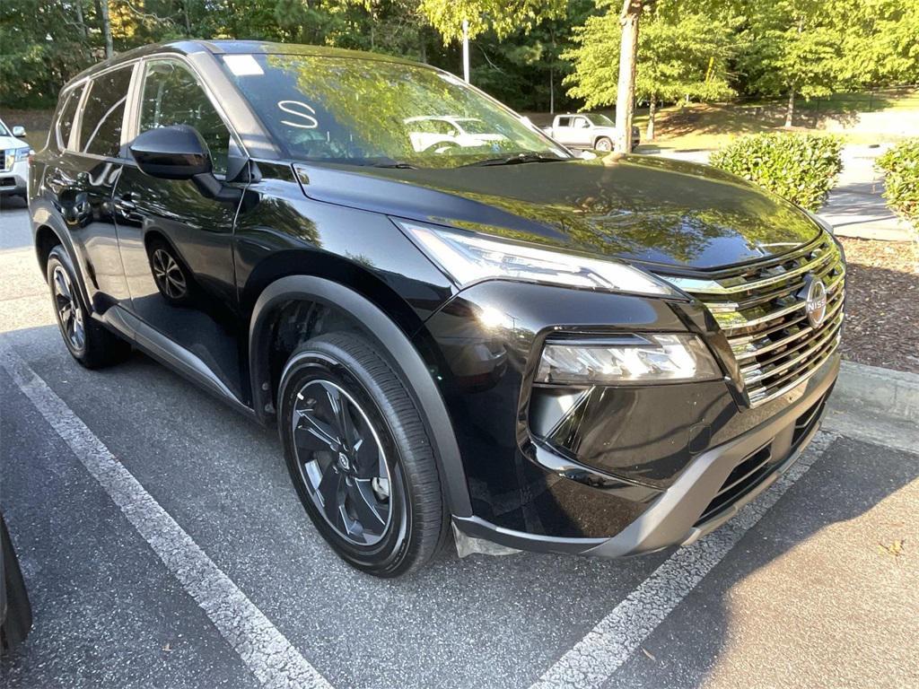 used 2025 Nissan Rogue car, priced at $24,995