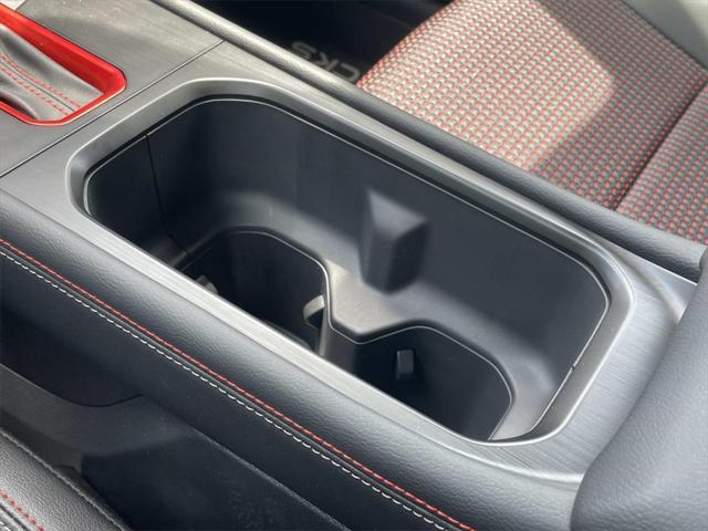 new 2025 Nissan Kicks car, priced at $29,562