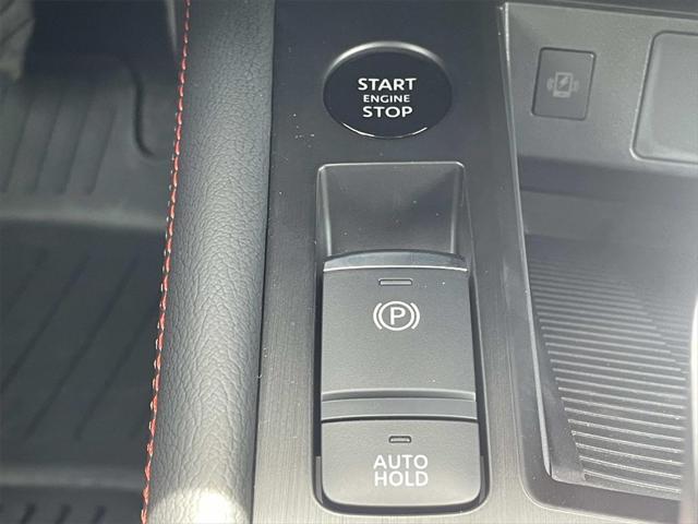 new 2025 Nissan Kicks car, priced at $29,562