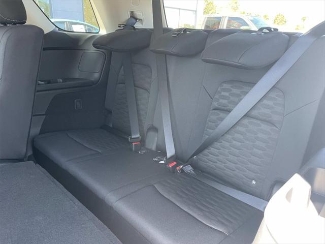 new 2025 Nissan Pathfinder car, priced at $39,254