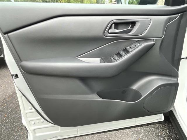 new 2025 Nissan Rogue car, priced at $29,506