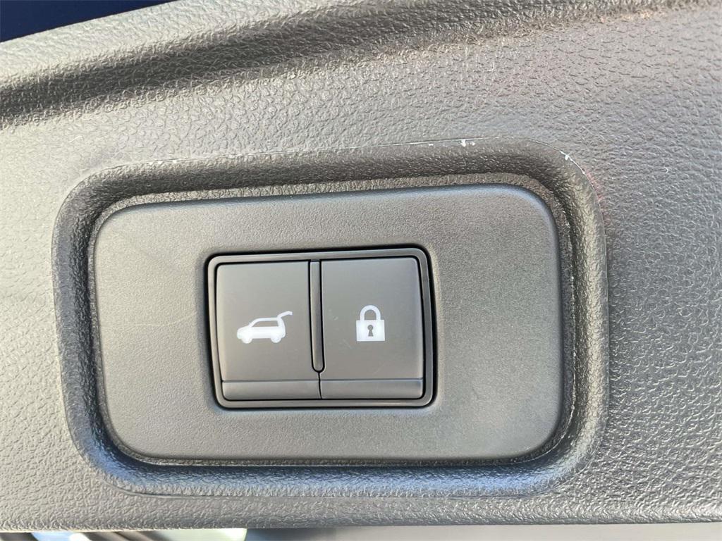 new 2025 Nissan Pathfinder car, priced at $35,435