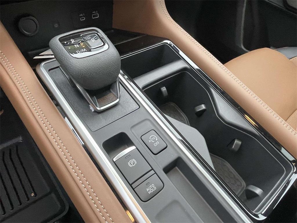 new 2025 Nissan Pathfinder car, priced at $42,784