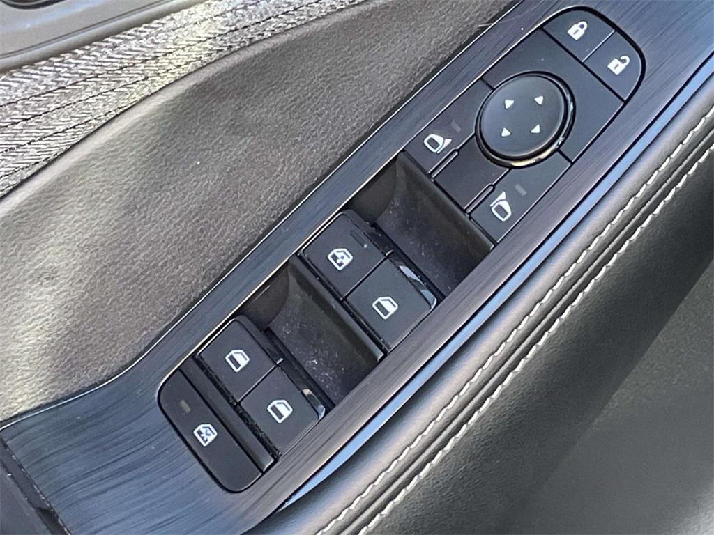 used 2023 Nissan Rogue car, priced at $21,697