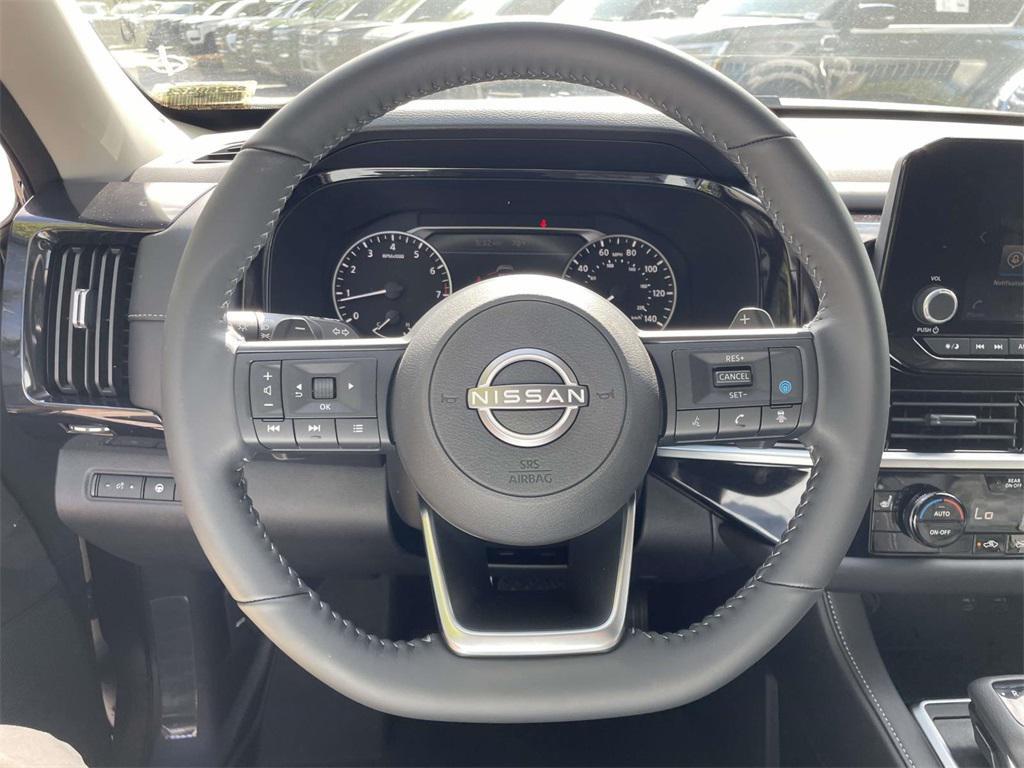 new 2025 Nissan Pathfinder car, priced at $32,612