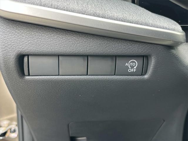 new 2025 Nissan Kicks car, priced at $23,746