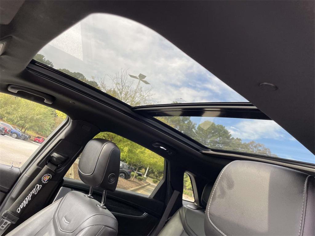 used 2020 Cadillac XT5 car, priced at $21,696