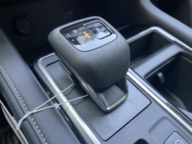 new 2025 Nissan Pathfinder car, priced at $36,275