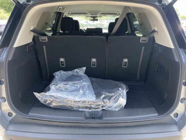 new 2025 Nissan Pathfinder car, priced at $36,275